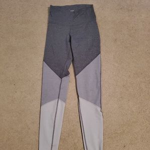 Old Navy Active leggings